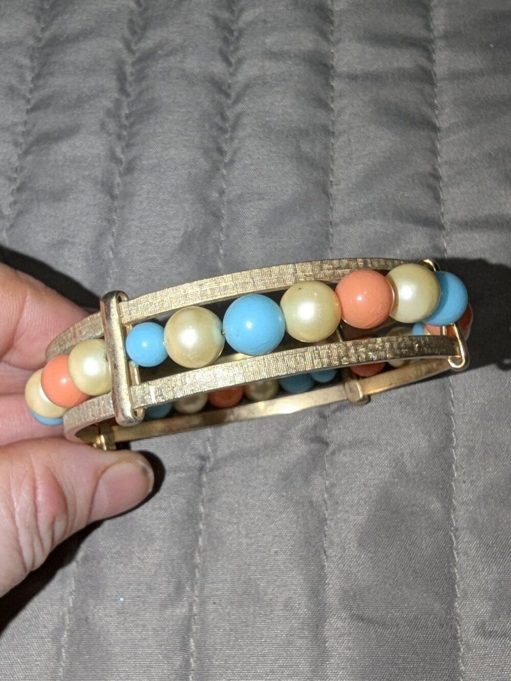 Vintage Caged Bead Bangle Bracelet 7221